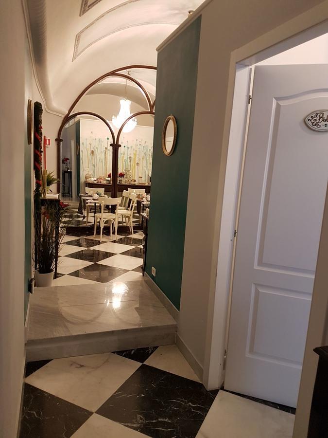 Dell'opera * Napoli